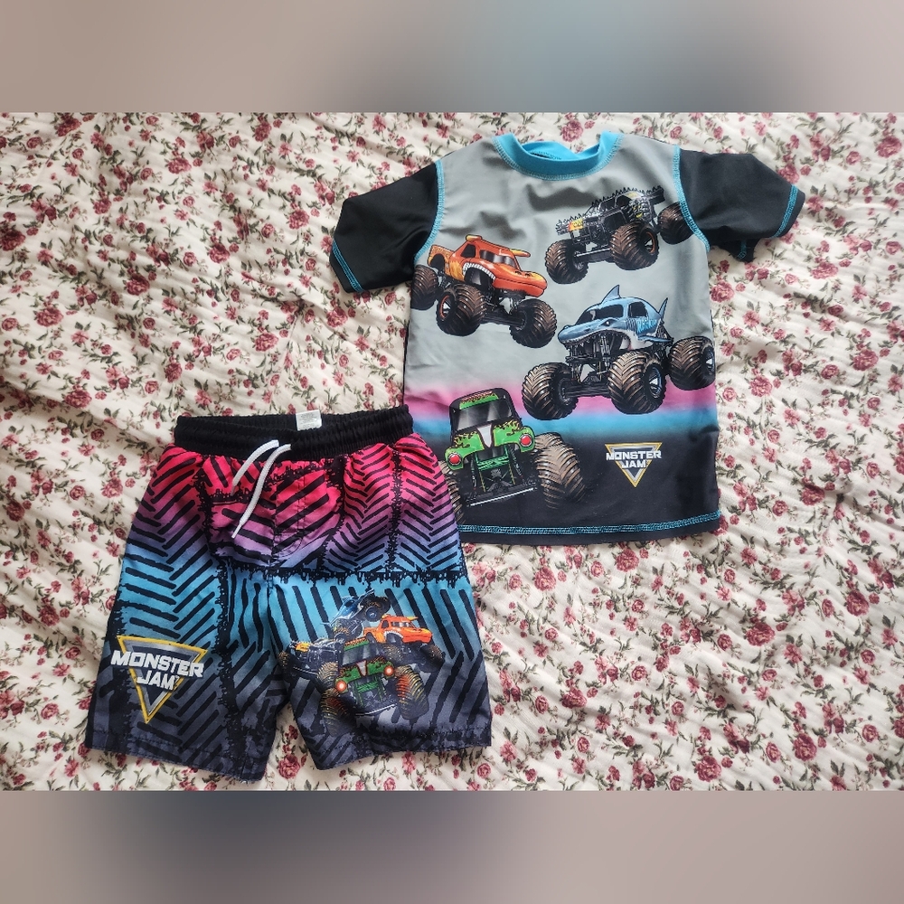 Monster Jam Swim Set Size 5